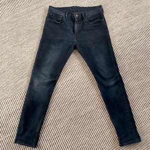 Lightly used men’s Levi’s 512 jeans: dark wash, size 32x32